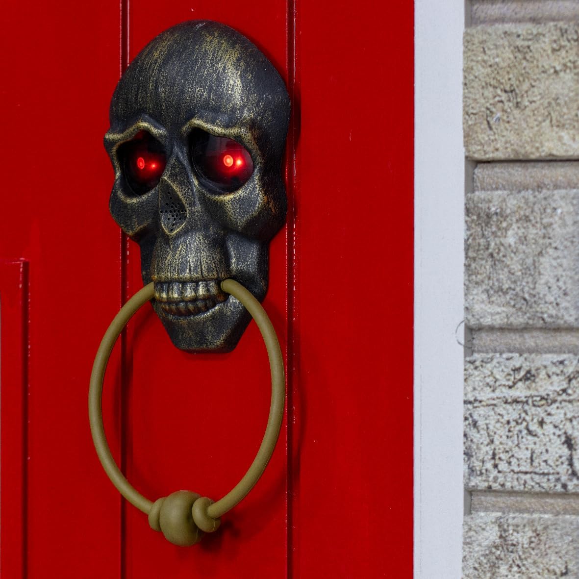 Halloween Skull Doorbell Light Up LED Eyes Spooky Voice Trick or Treat Decor